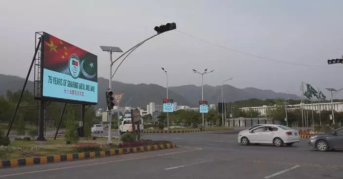 Pakistani minister hails unique, enduring friendship with China