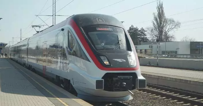 Veteran Serbian train driver hails speed, comfort of China-built railway
