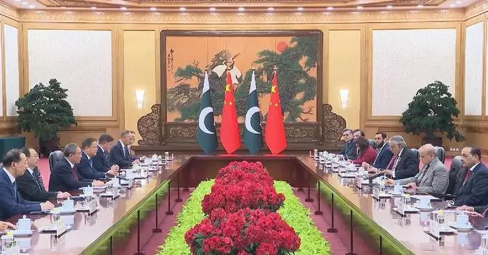 China ready to carry forward traditional friendship, expand practical cooperation with Pakistan: premier