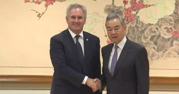 Chinese, Argentine FMs agree to deepen strategic ties, cooperation