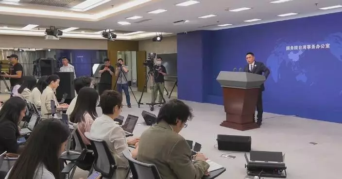 Mainland open to consultations on reunification with Taiwan: spokesman