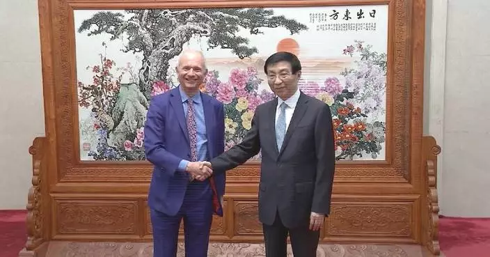 China’s top political advisor calls for enhancing mutual trust with Britain
