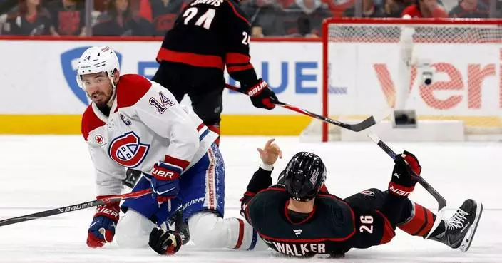 Canadiens pounce as Hurricanes emerge from long playoff break with breakdowns, miscues