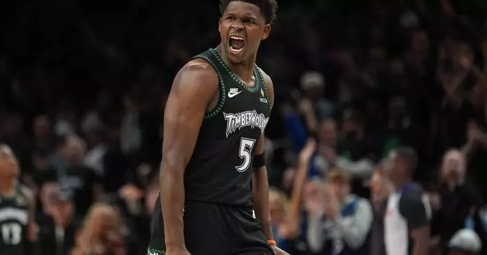 Anthony Edwards awes Timberwolves with his performance despite recent trouble with both knees
