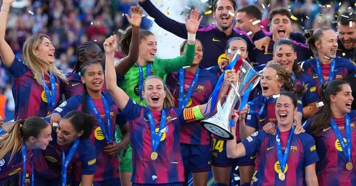 Women’s soccer star Alexia Putellas leaves Barcelona after 14 seasons