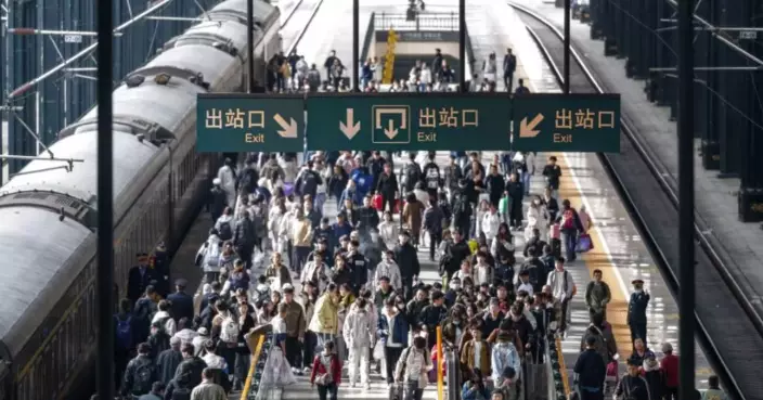 Transport Department Urges Public to Use Public Transport for Buddha Holiday Travel