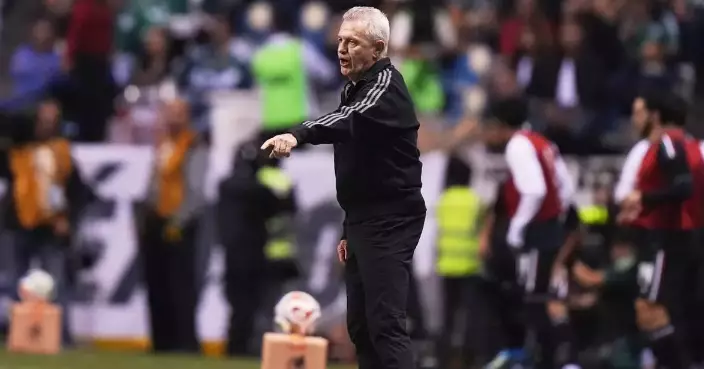 Aguirre’s early Mexico camp revives a 1986-style grind for a home World Cup push
