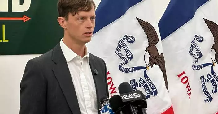 Democrats look for a foothold in Iowa as Vance visits to boost Republicans