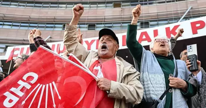 Standoff in Turkey’s main opposition party escalates