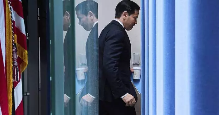 The Latest: Trump threatens bombing if Iran doesn’t reopen strait amid report of deal to end the war
