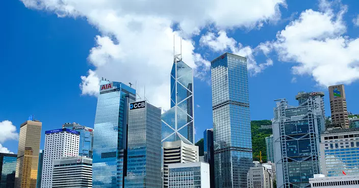 Hong Kong Tops Switzerland in Cross-Border Wealth Management: Can the Crown Hold? Experts Say Yes