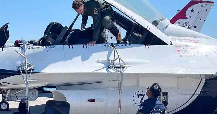 Panthers star Matthew Tkachuk flies with the Thunderbirds in an F-16 ahead of Fort Lauderdale show