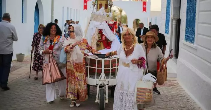Foreign visitors return to Jewish pilgrimage in Tunisia under tight security