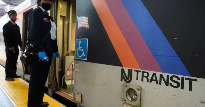 Rail car fire near New York’s Penn Station injures 5, snarls morning commute, train service delayed