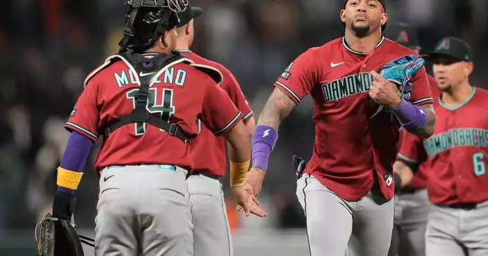 Marte and Del Castillo homer as Diamondbacks beat Giants 7-5 for ninth win in 10 games