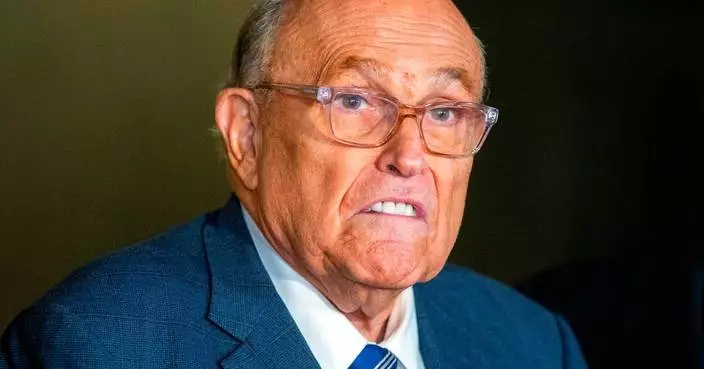 Giuliani returns to his show after viral pneumonia hospitalization
