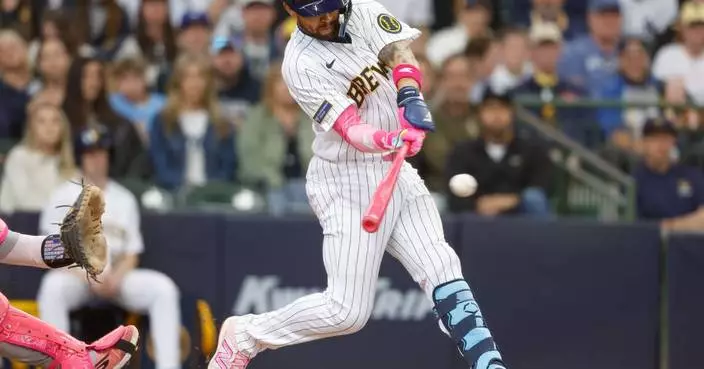 Brewers’ Blake Perkins delivers big hit on first Mother’s Day since his mom’s death