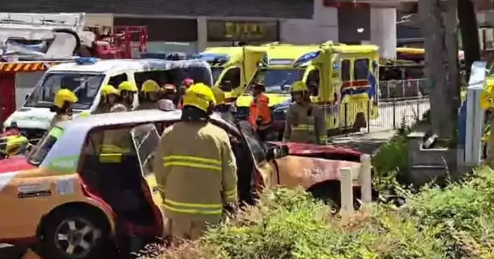 Fatal Traffic Accident in Sau Mau Ping: Woman Dies After Being Struck by Taxi