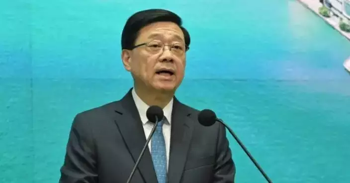 Chief Executive Discusses US-China Relations and Hong Kong’s Ride-Hailing Regulations Before Executive Council Meeting