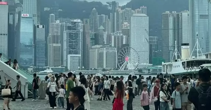 Visitor Arrivals Surge During Labour Day Golden Week of the Mainland, Boosting Hong Kong’s Economy and Local Industries