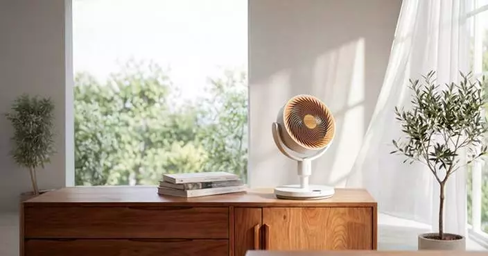 SwitchBot Launches the SwitchBot Standing Circulator Fan