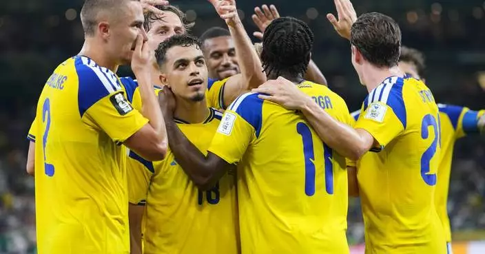 Sweden’s Yasin Ayari shows respect for father’s native country after World Cup goal vs. Tunisia