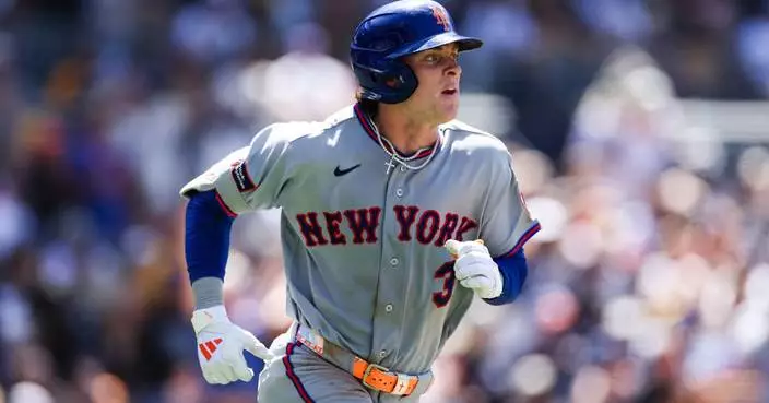 Mets rookie Carson Benge goes 5 for 5 with homer and RBI triple in 7-3 win over scuffling Padres