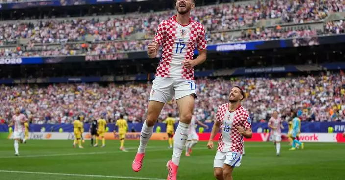 Eight teams chase final Round of 32 places on last day of World Cup group play, in photos