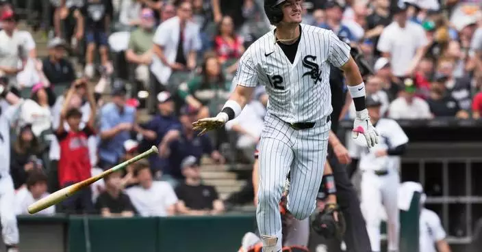 Colson Montgomery homers as White Sox rally in 7th to top Tigers 2-1