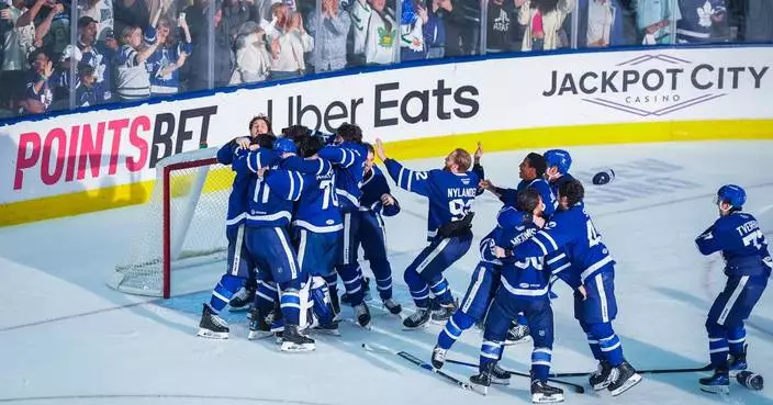 Toronto Marlies win the American Hockey League’s Calder Cup, beating Chicago 4-3 in Game 5