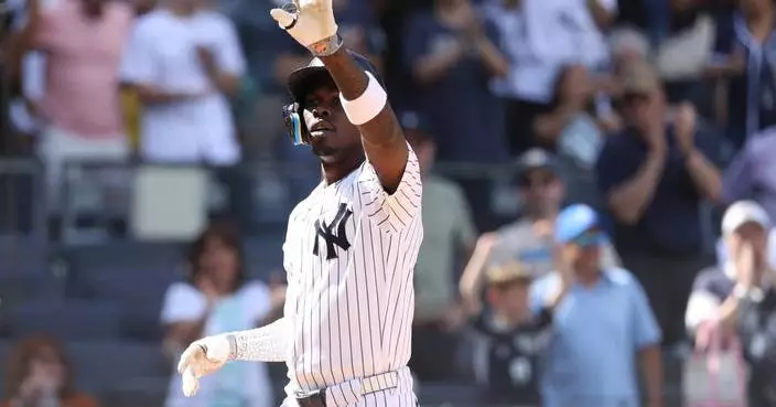 Jazz Chisholm Jr. borrows Aaron Judge’s bat and hits 3-run homer to lead Yankees over Red Sox 6-1