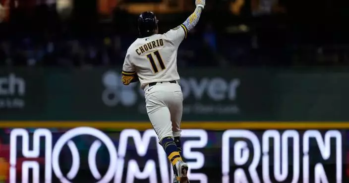 Yelich and Chourio homer as the Brewers beat the Guardians 9-4