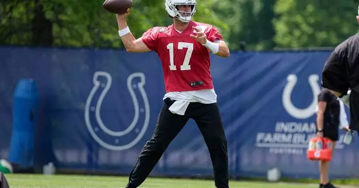 QB Daniel Jones eager to be full participant in practice, meanwhile Colts continue to play it safe
