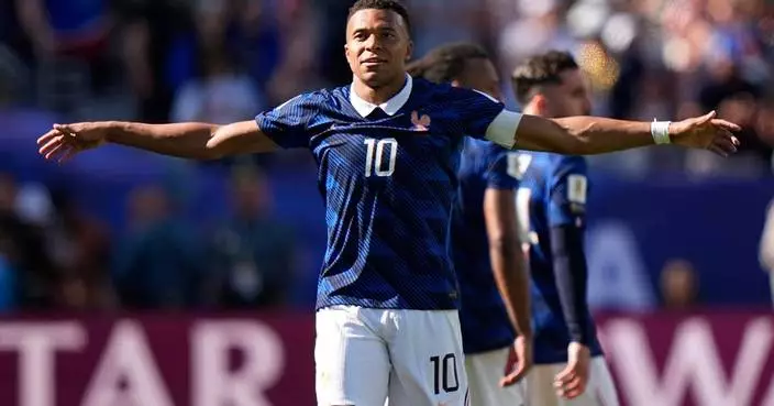 Kylian Mbappé sparks France with two goals in 3-1 win over Senegal at the World Cup