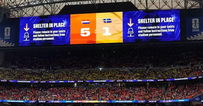 Fans told to shelter in place after Netherlands' 5-1 win over Sweden in Houston due to lightning