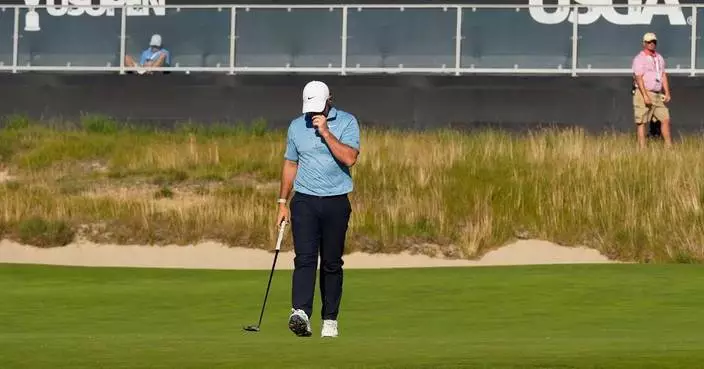 Rory McIlroy fades at the US Open with 5 bogeys late after a three-hole run of birdies