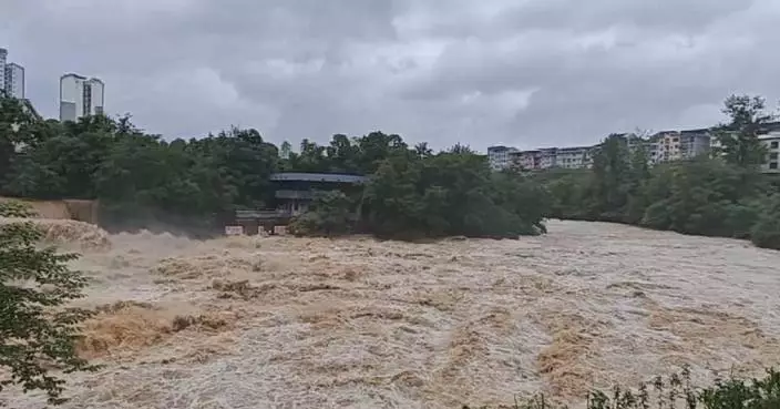 Heavy downpours trigger floods in Chongqing, residents evacuated