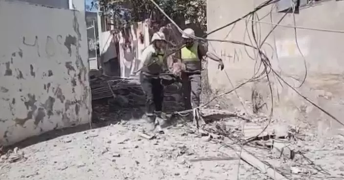 Israeli strikes kill 16 in southern Lebanon