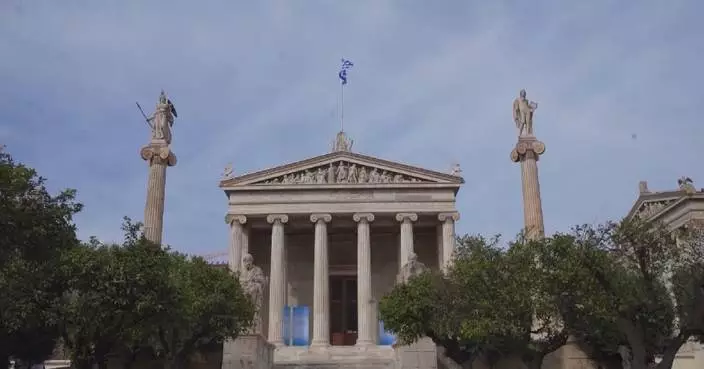 Greek scholar hails classical studies as East-West bridge