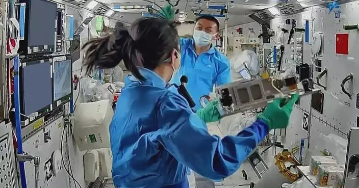Shenzhou-23 crew carry out experiments in life sciences, microgravity physics, space tech