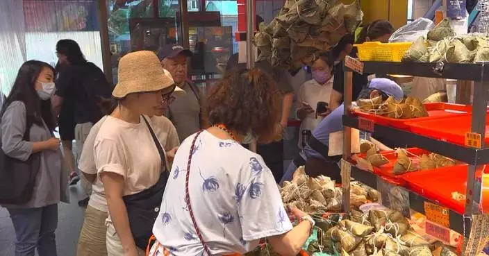 Century-old market in Taipei abuzz with activity for Duanwu Festival
