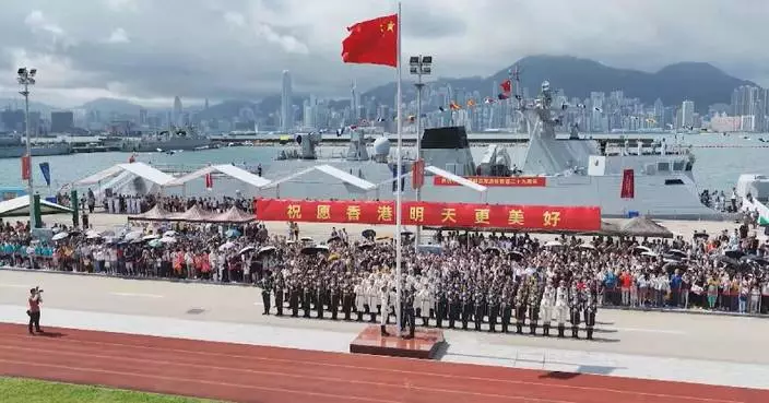 Open day at PLA garrison stirs national pride among Hong Kong residents