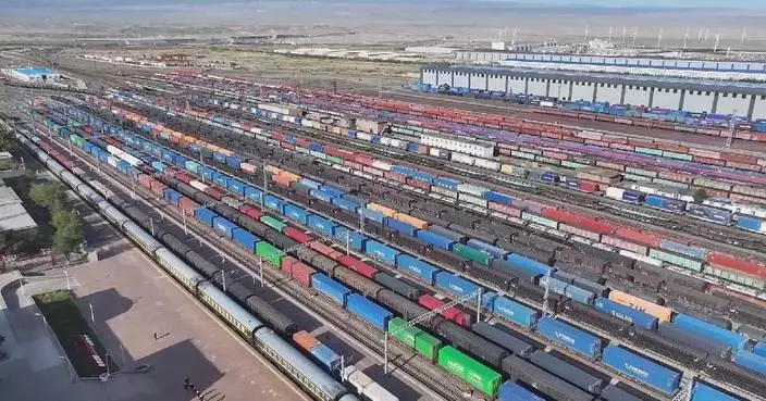 Alashankou Railway Port in northwest China's Xinjiang sees rapid increase in freight volume