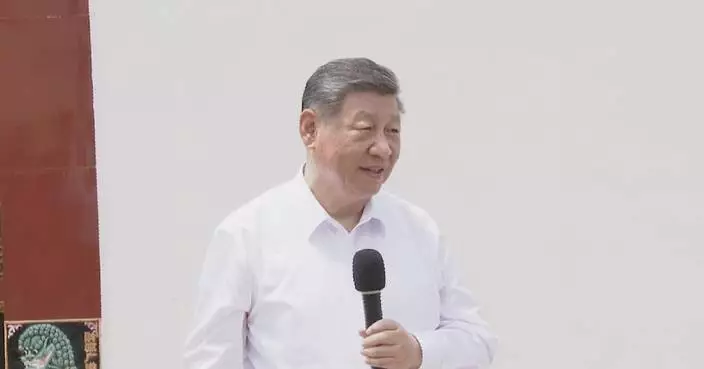 Xi stresses better life for people on new Long March