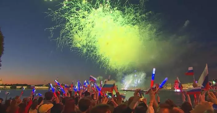 Grand "Scarlet Sails" graduation celebration held in St. Petersburg