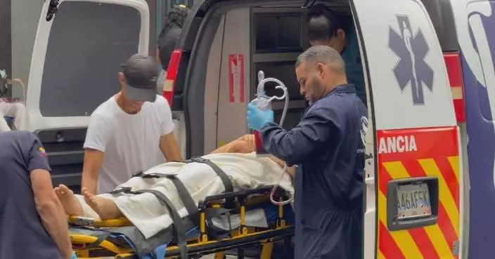 Caracas medical workers race against time to treat earthquake victims