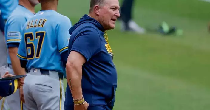 Brewers manager Pat Murphy plans surgeries on his back on Thursday and hip during the All-Star break