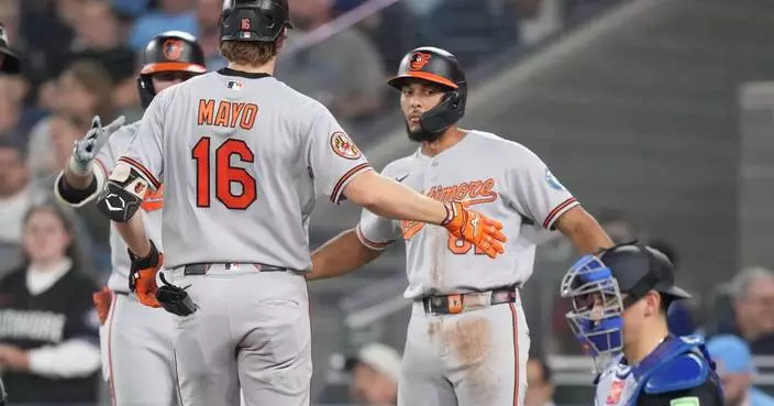 Rutschman homers, drives in 5 in the Orioles’ 13-3 victory over the Blue Jays