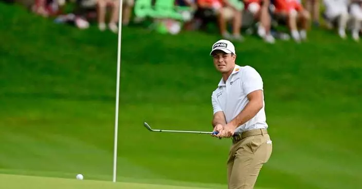 Hovland flips the script on Scheffler and takes the lead at Travelers Championship