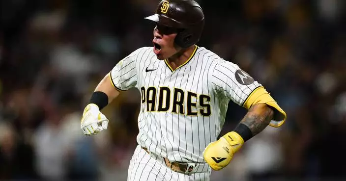 Freddy Fermin’s first homer of season helps Padres halt 6-game slide with 3-2 win over Mets